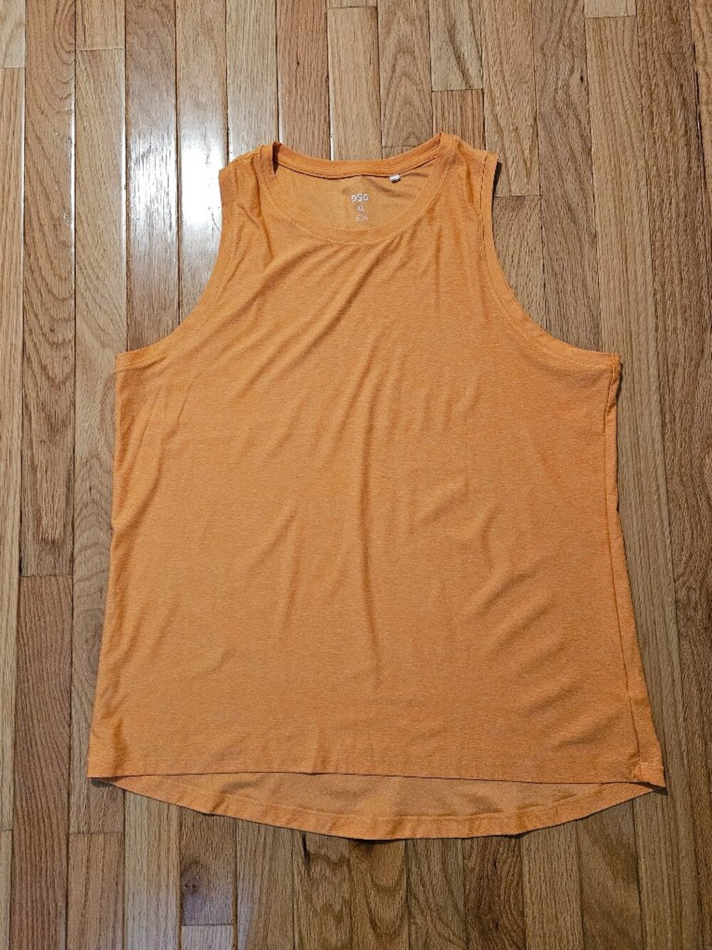 DSG Performance Women's Orange Tank. Moisture Wicking Size XL